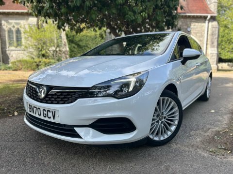 Vauxhall Astra Elite Nav BN70GCV White #3