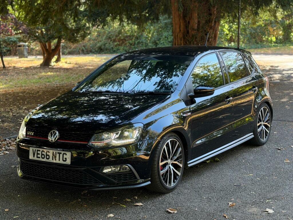 Volkswagen Polo 1.8 Tsi Bluemotion Tech Gti Dsg Euro 6 Ss Black