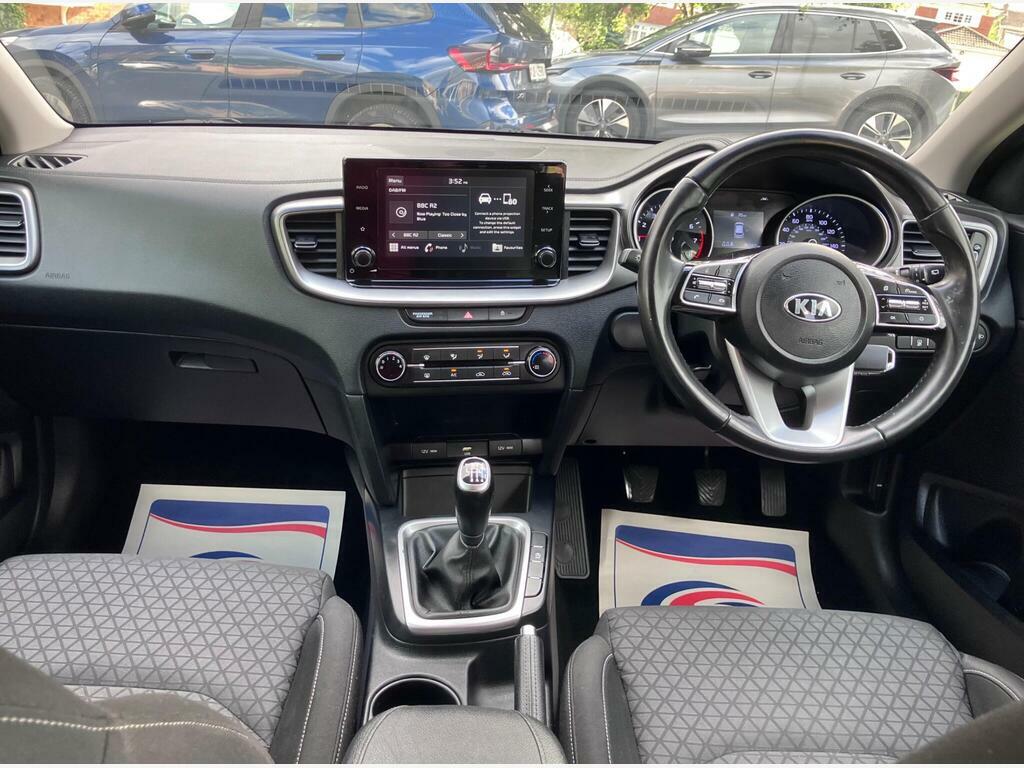 Kia Ceed 1.6 Crdi Mhev 2 Nav Euro 6 Ss Red #12
