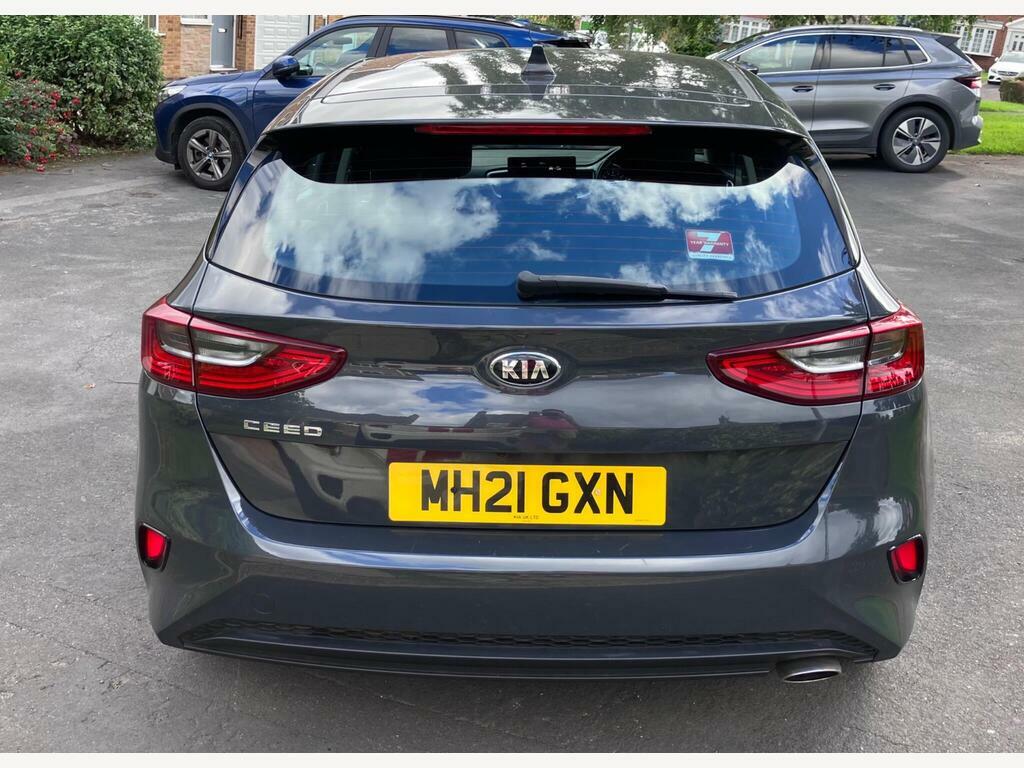 Kia Ceed 1.6 Crdi Mhev 2 Nav Euro 6 Ss Red #7
