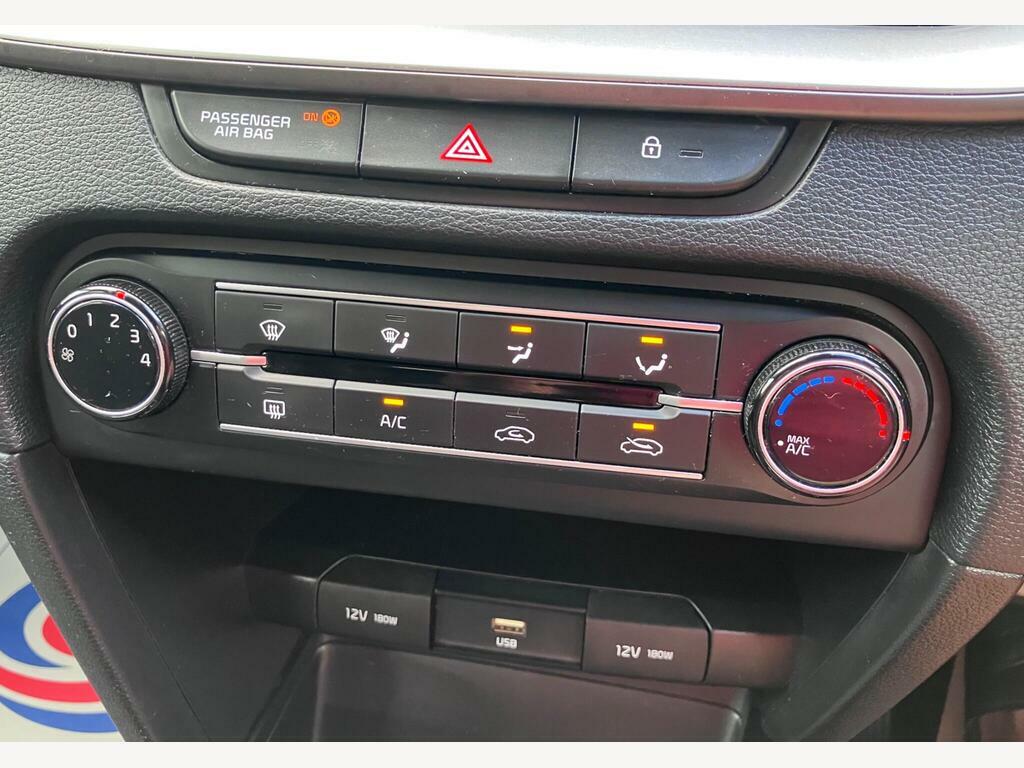 Kia Ceed 1.6 Crdi Mhev 2 Nav Euro 6 Ss Red #16