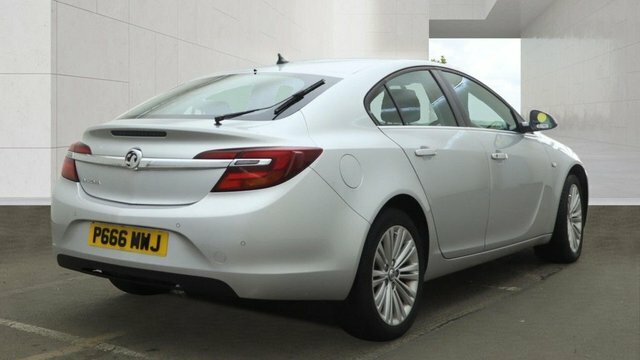 Vauxhall Insignia 1.4I Turbo Design Nav Hatchback Silver #4