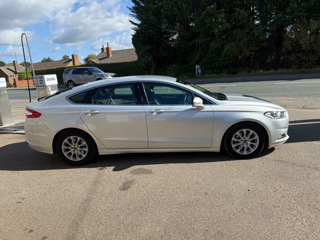 Ford Mondeo 2.0 Tdci Titanium Edition Powershift Black #10