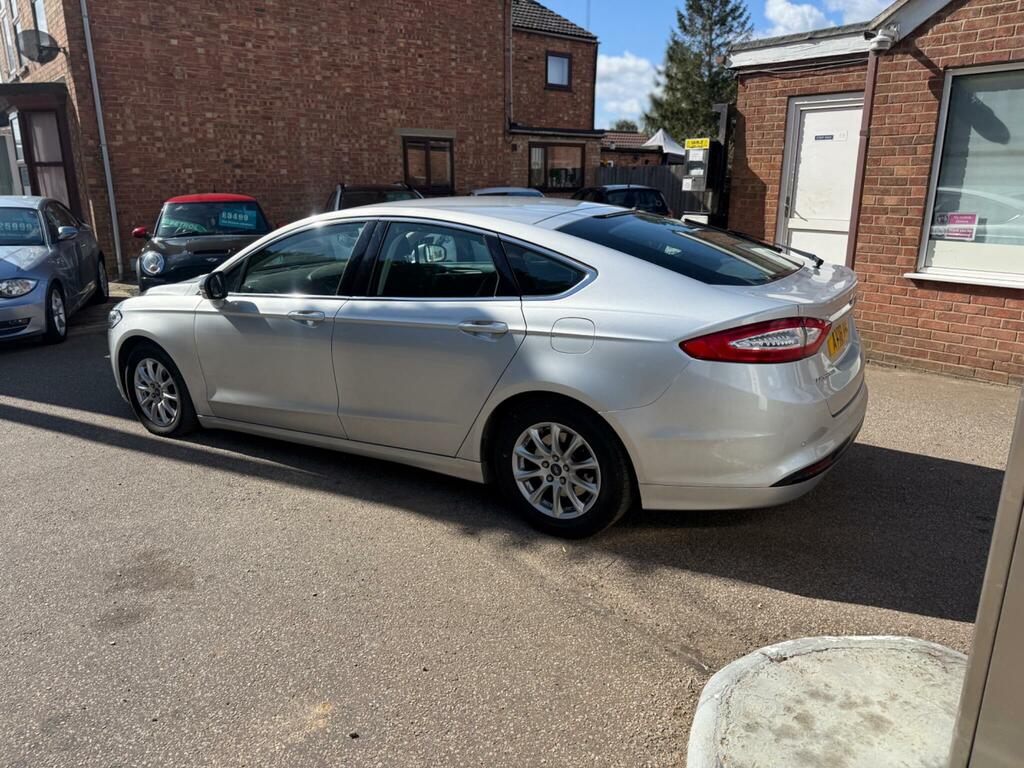 Ford Mondeo 2.0 Tdci Titanium Edition Powershift Black #13