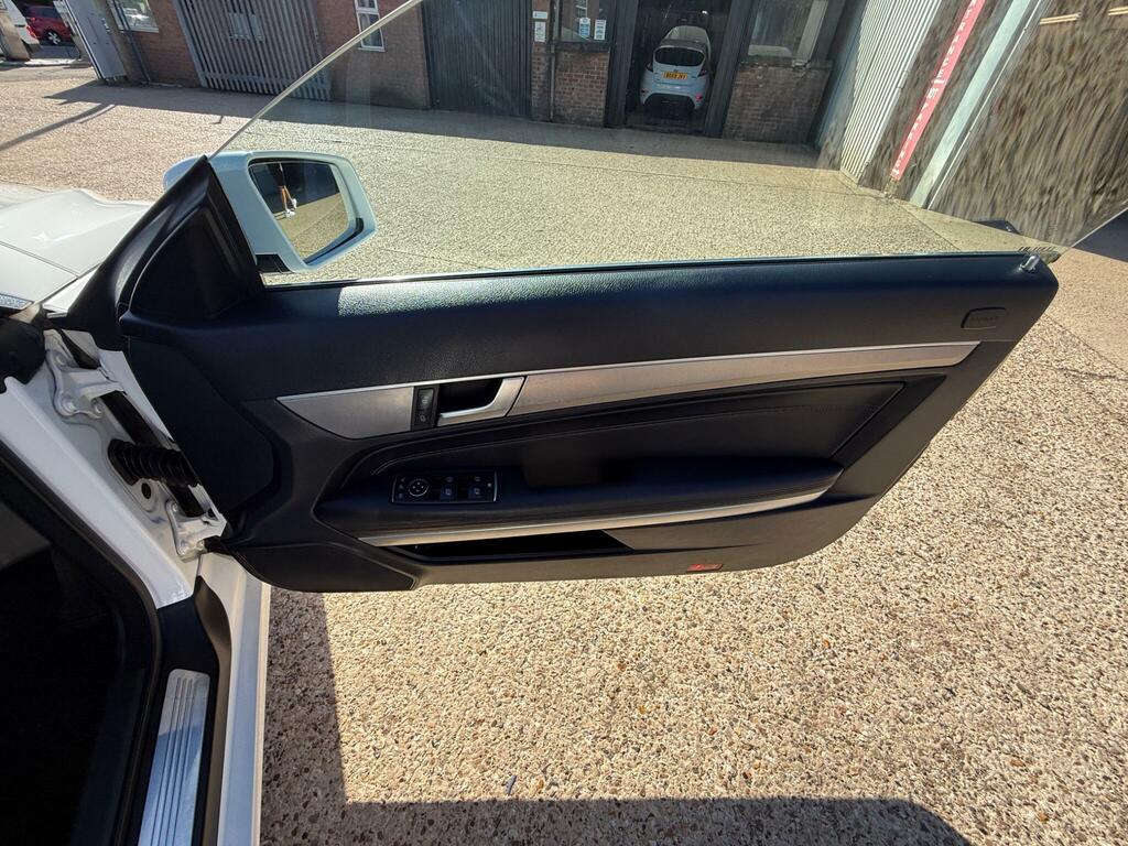 Mercedes-Benz E Class 2.0 E250 Amg Line Estate Silver #28