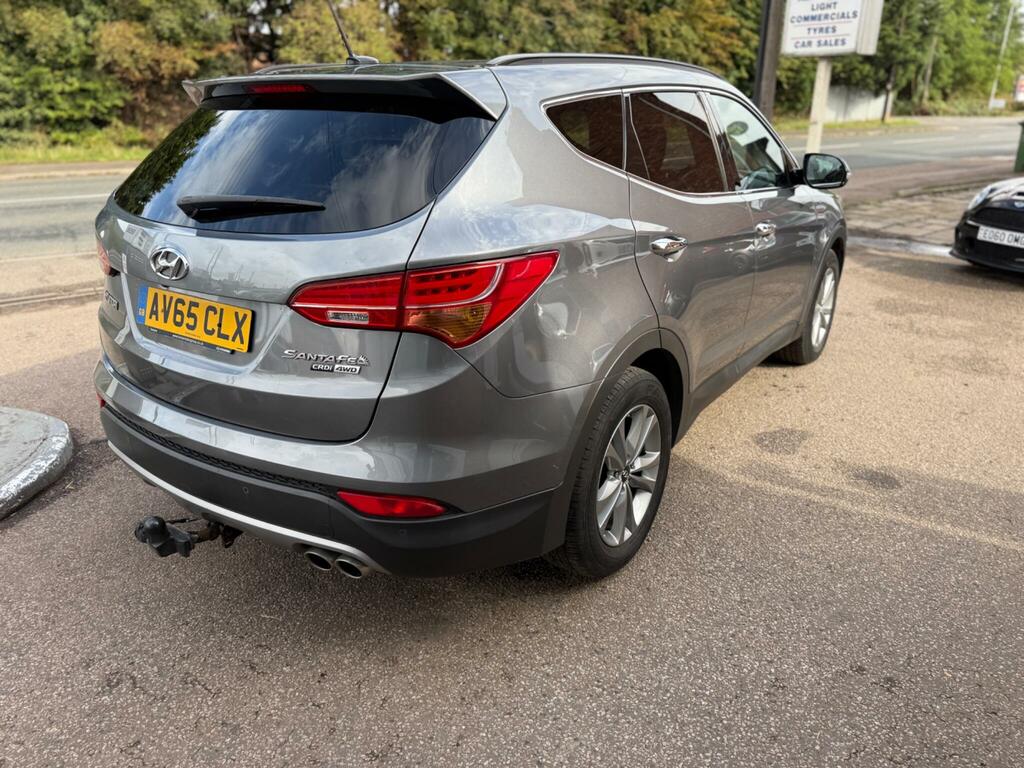 Hyundai Santa Fe  White #11