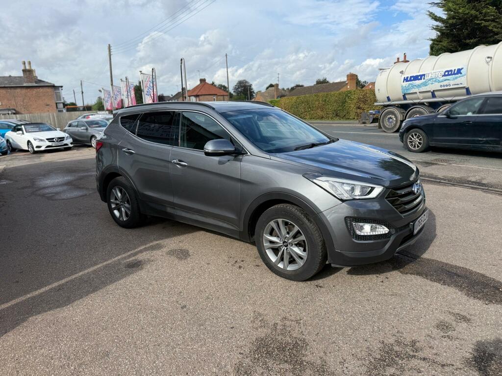 Hyundai Santa Fe  White #9