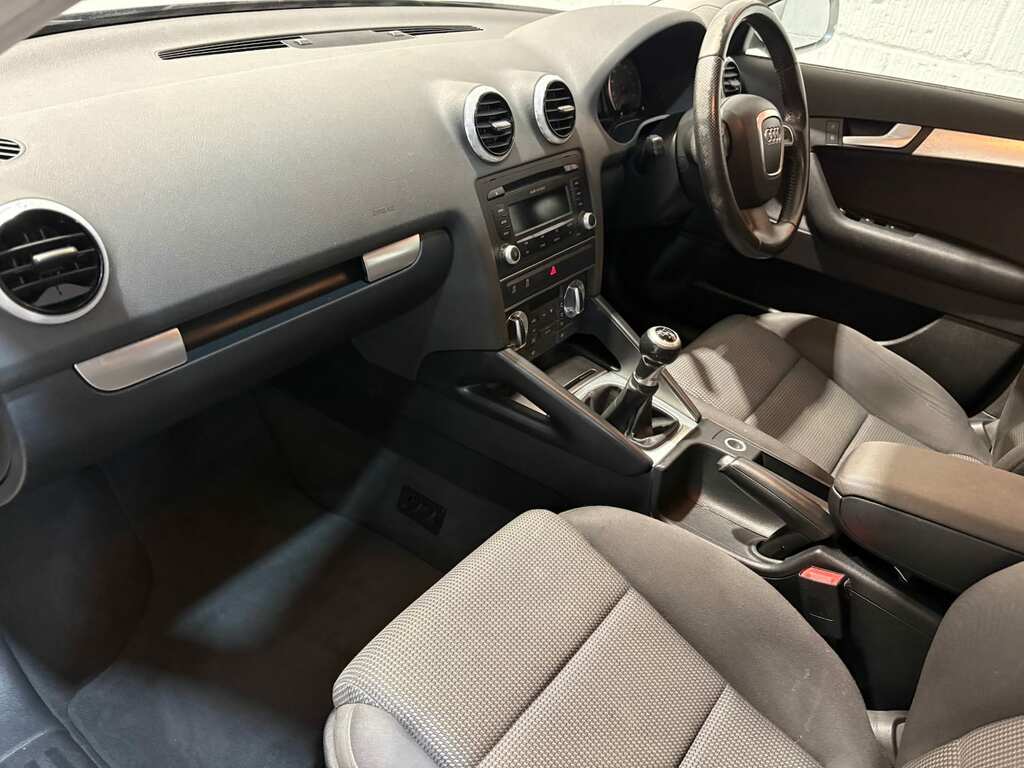 Audi A3 1.6 Tdi Sport Euro 5 Ss Silver #11