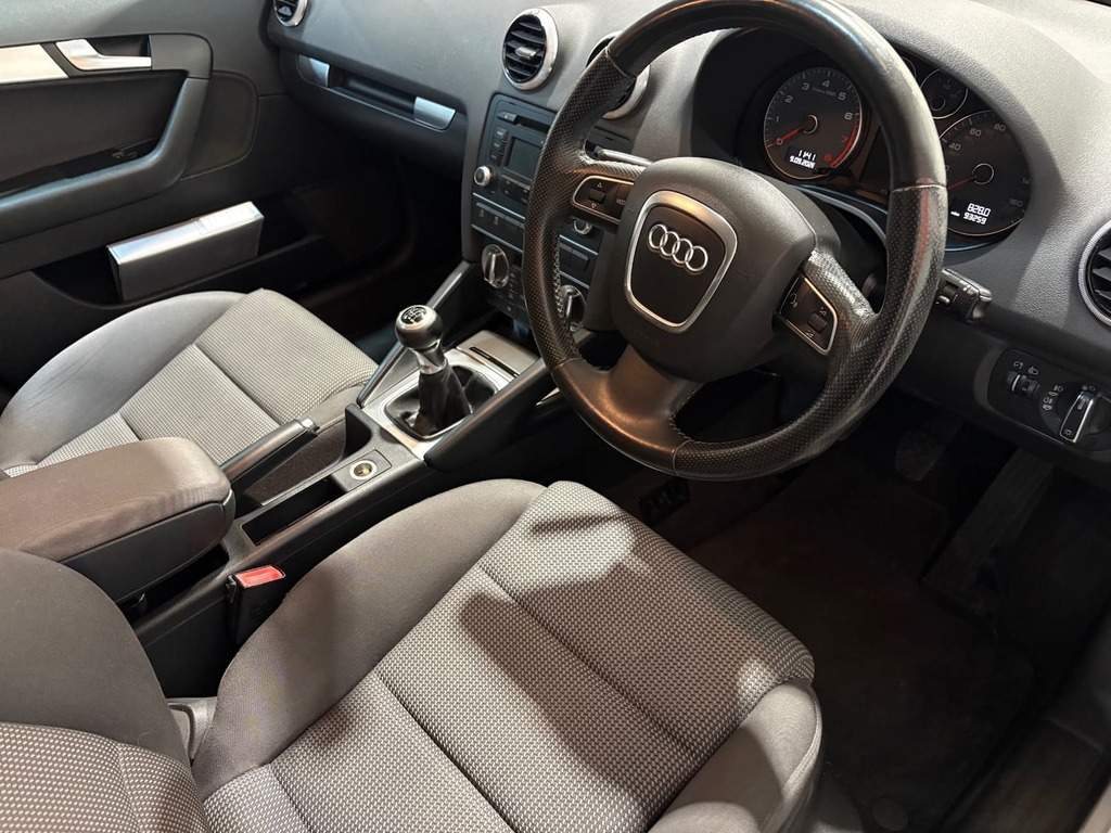 Audi A3 1.6 Tdi Sport Euro 5 Ss Silver #9