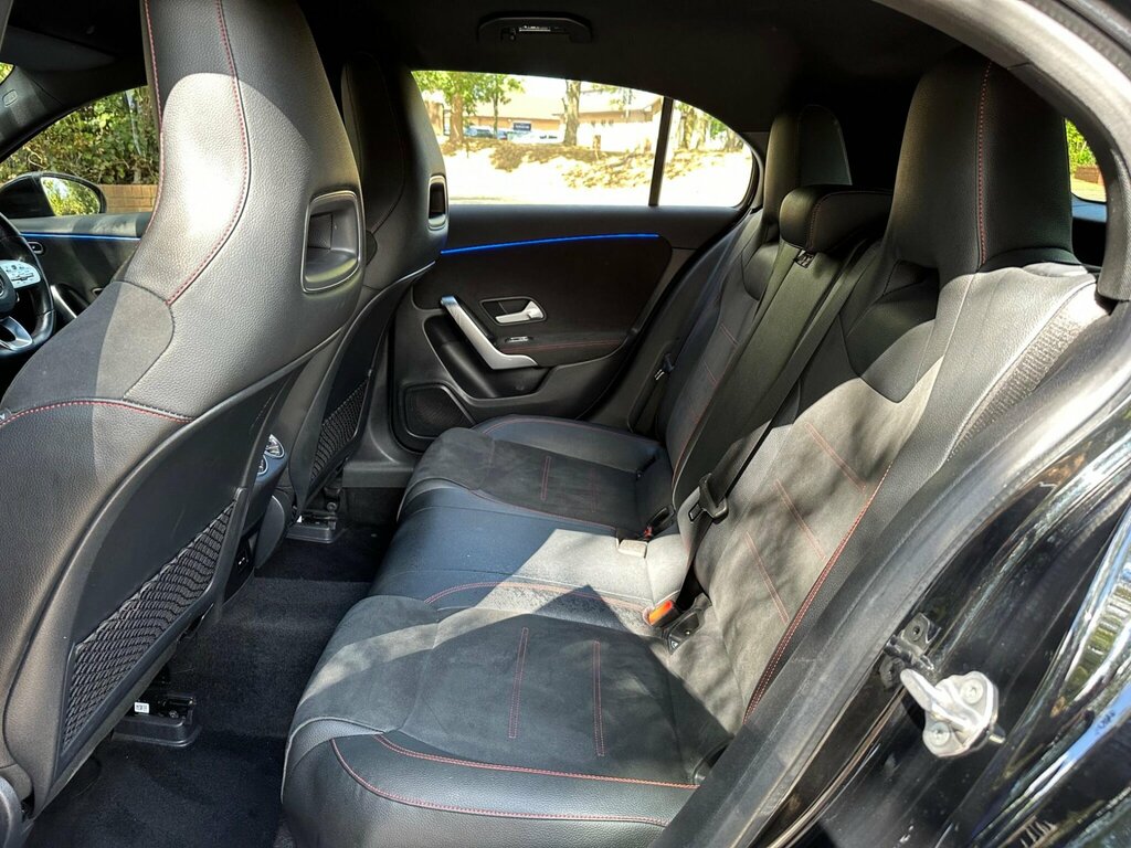 Mercedes-Benz A Class A 200 Amg Line Executive Silver #17