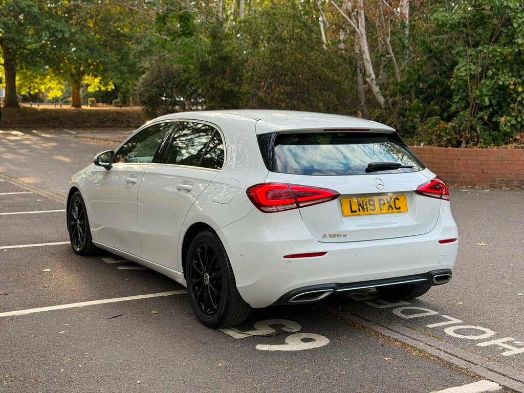 Mercedes-Benz A Class 1.5 A180d Sport Executive 7G-dct Euro 6 Ss White #5