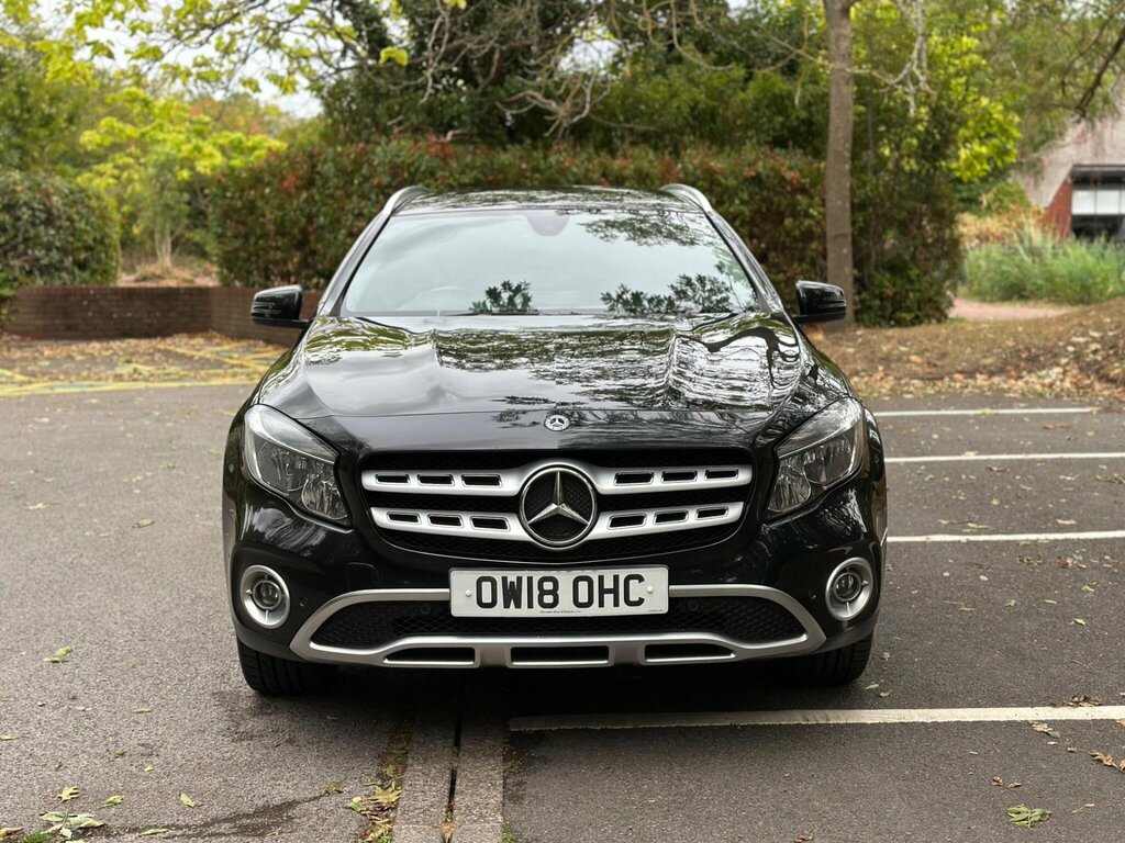 Mercedes-Benz GLA Class Suv White #9