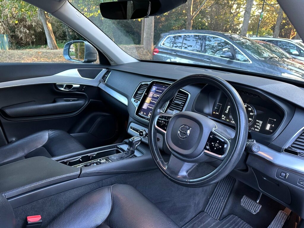 Volvo XC90 D5 Powerpulse R-design Blue #11