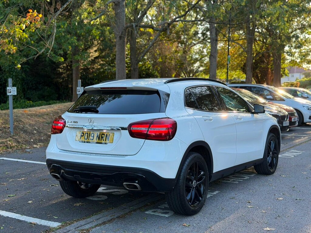 Mercedes-Benz GLA Class 1.6 Gla180 Urban Edition 7G-dct Euro 6 Ss White #4