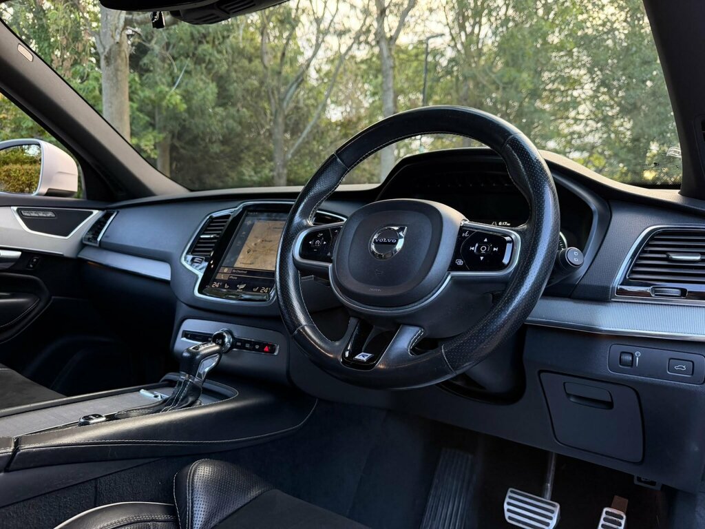 Volvo XC90 Xc90 Momentum D5 Awd Grey #9