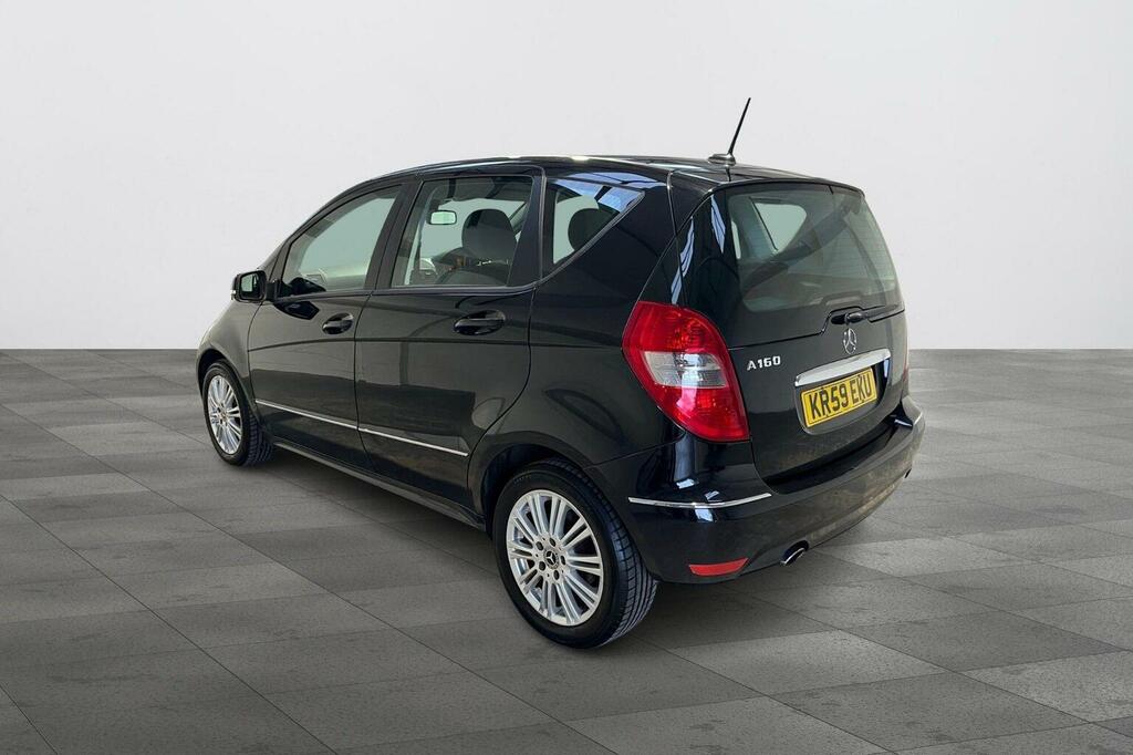 Mercedes-Benz A Class 1.5 A160 Blueefficiency Elegance Se Black #5