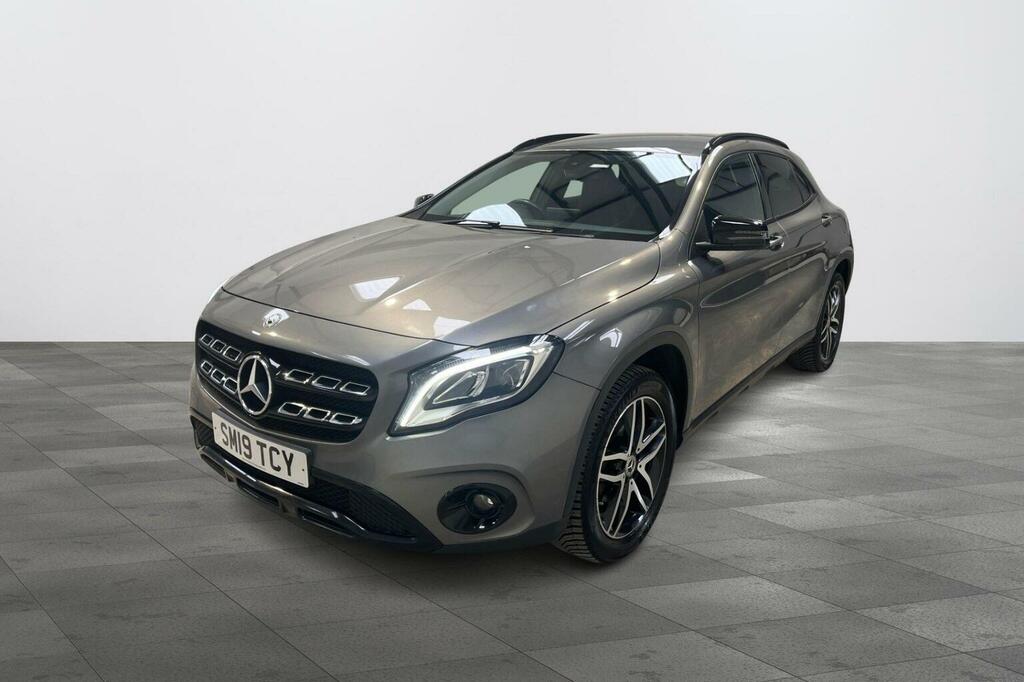 Mercedes-Benz GLA Class Gla 180 Urban Edition Black #7