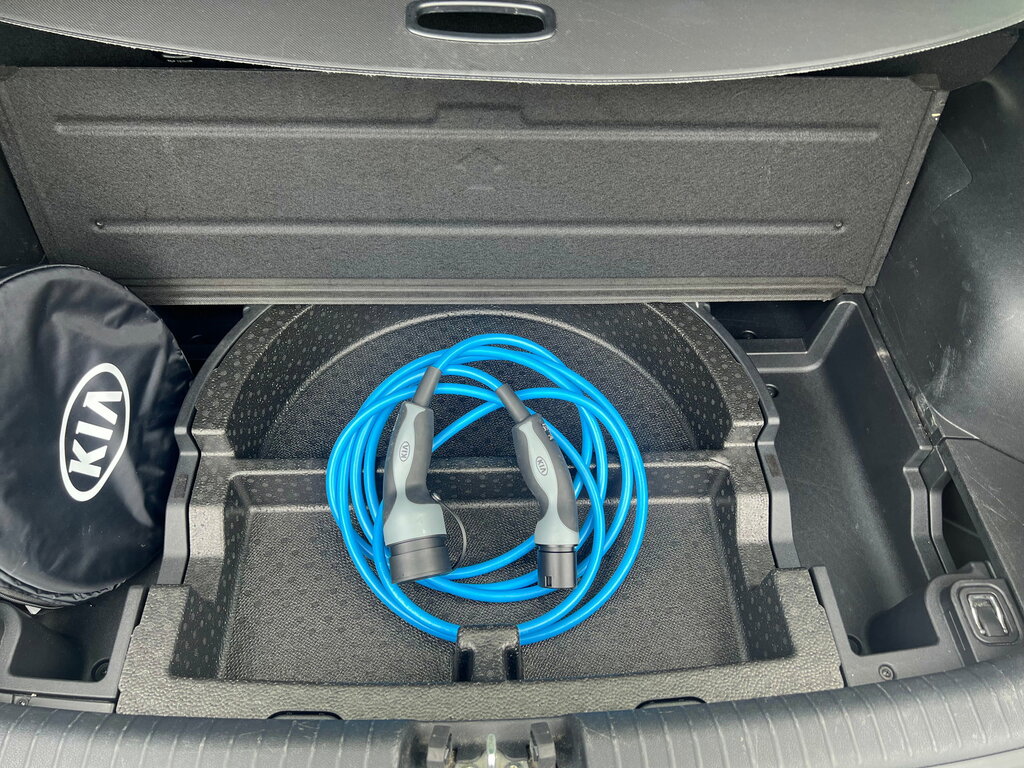 Kia e-Niro 64Kwh First Edition Suv 201 Bhp Grey #93