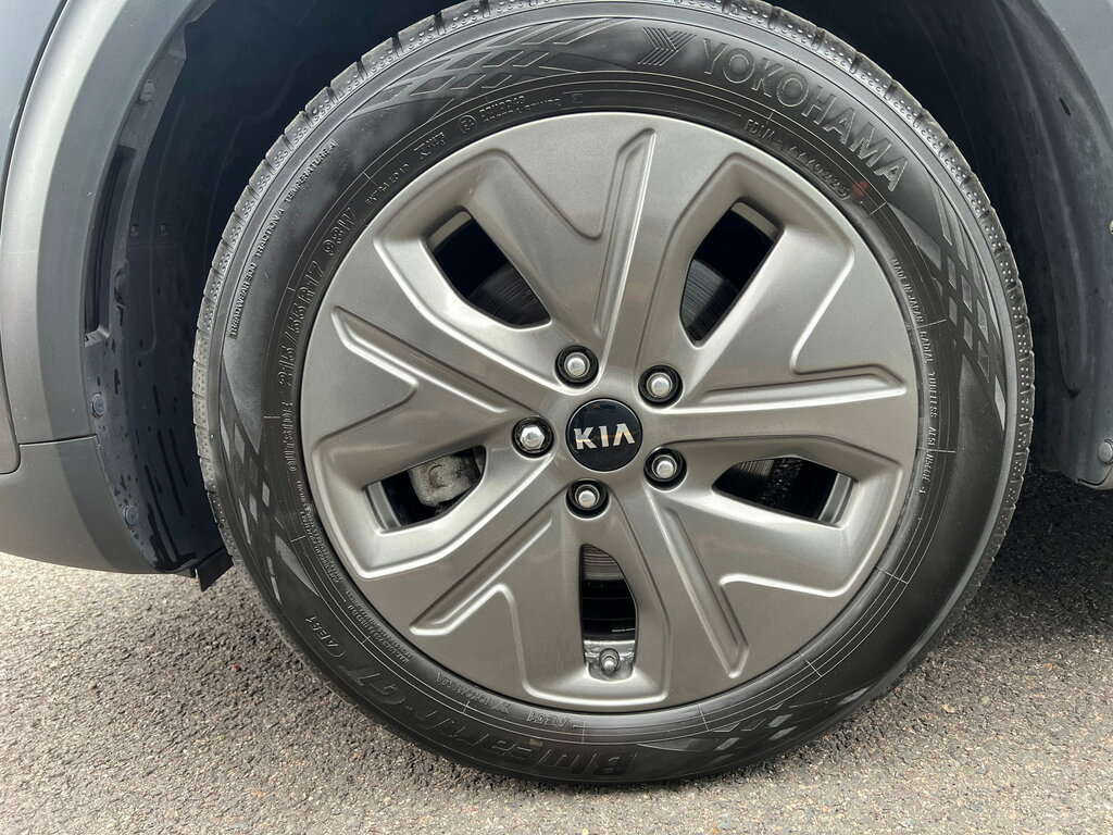 Kia e-Niro 64Kwh First Edition Suv 201 Bhp Grey #14