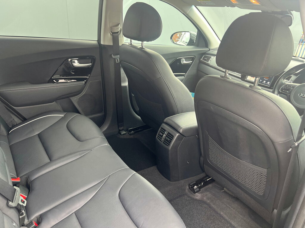 Kia e-Niro 64Kwh First Edition Suv 201 Bhp Grey #83
