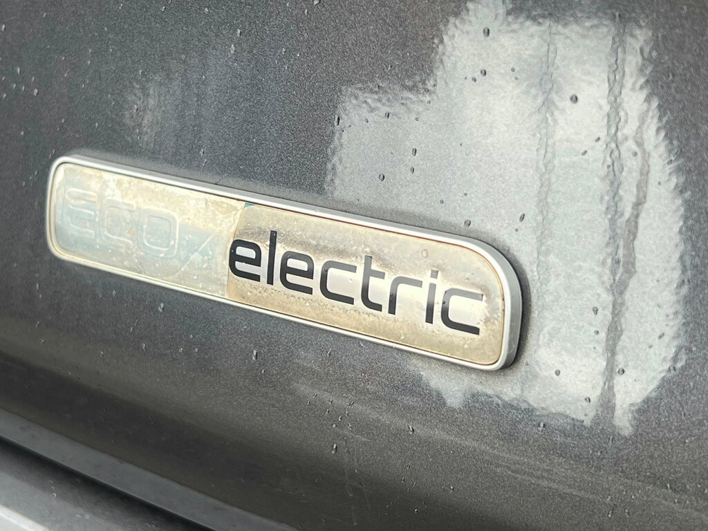 Kia e-Niro 64Kwh First Edition Suv 201 Bhp Grey #22