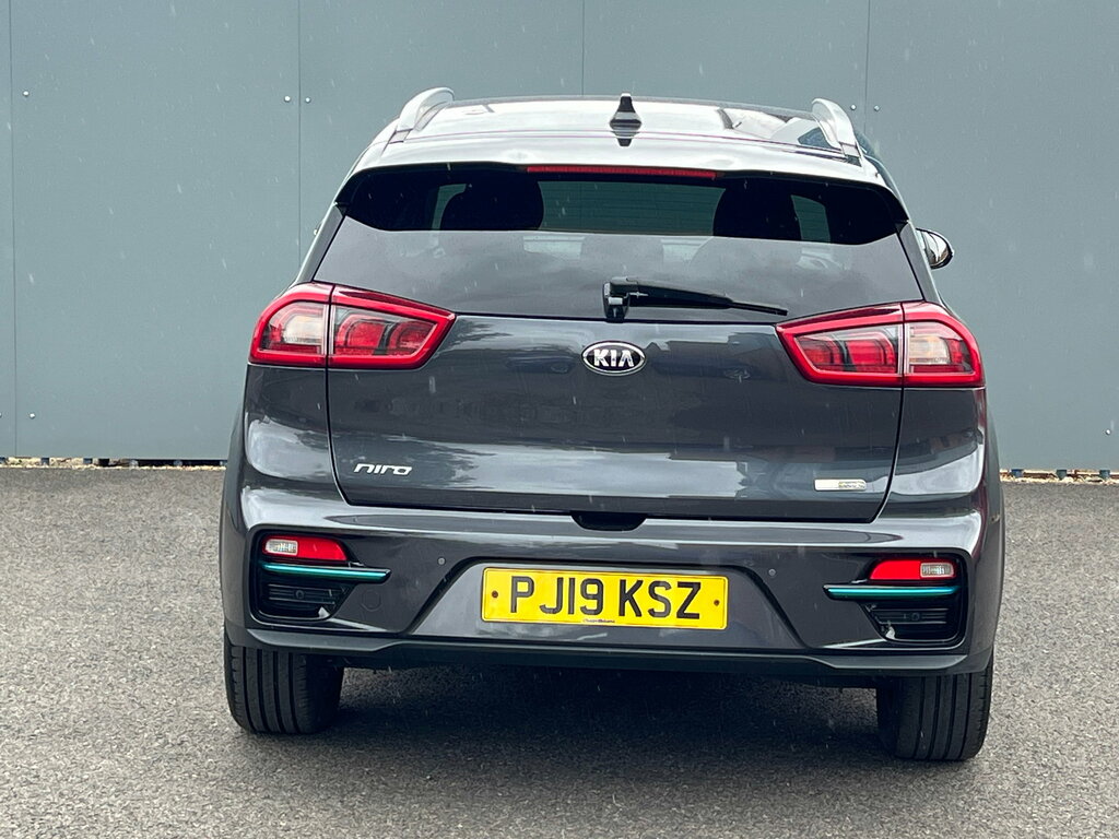 Kia e-Niro 64Kwh First Edition Suv 201 Bhp Grey #6