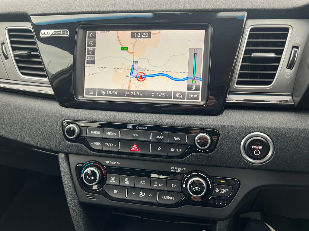 Kia e-Niro 64Kwh First Edition Suv 201 Bhp Grey #38