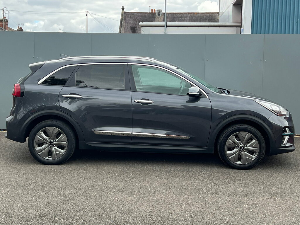 Kia e-Niro 64Kwh First Edition Suv 201 Bhp Grey #8