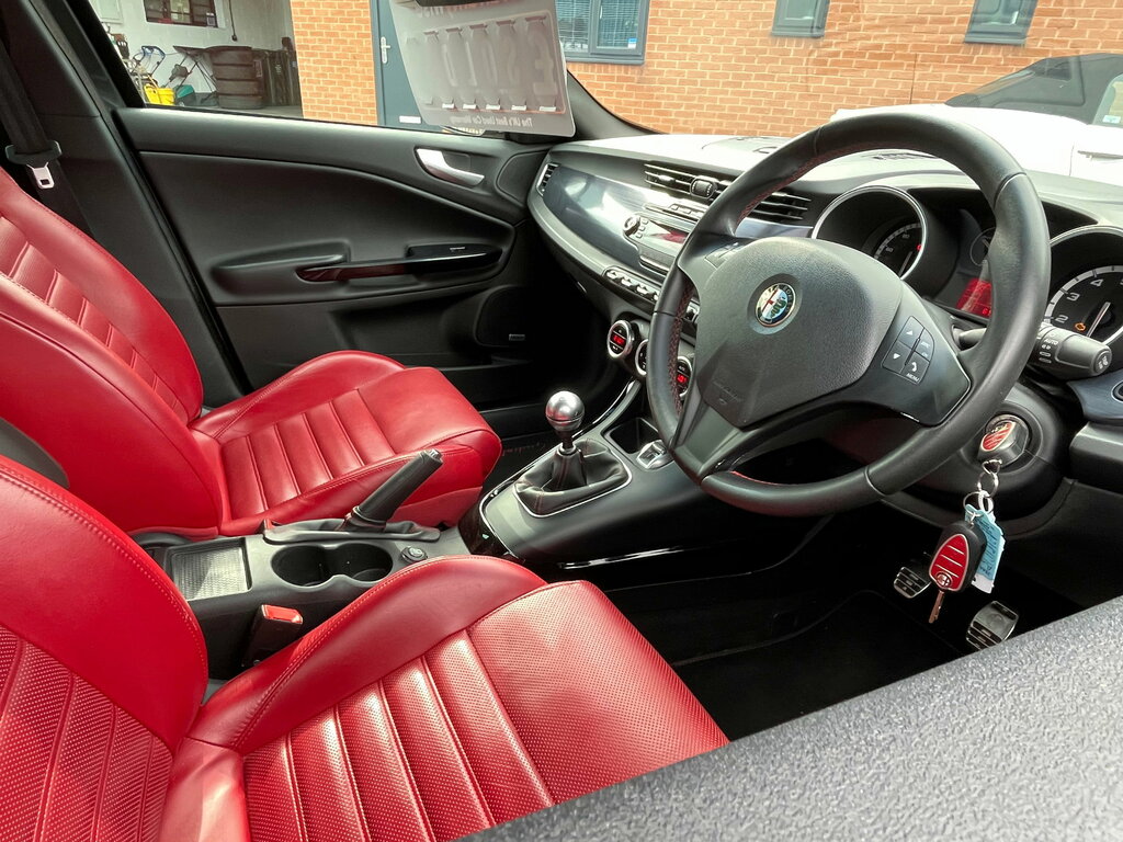 Alfa Romeo Giulietta 1750 Tbi Cloverleaf Hatchback Eu Grey #3