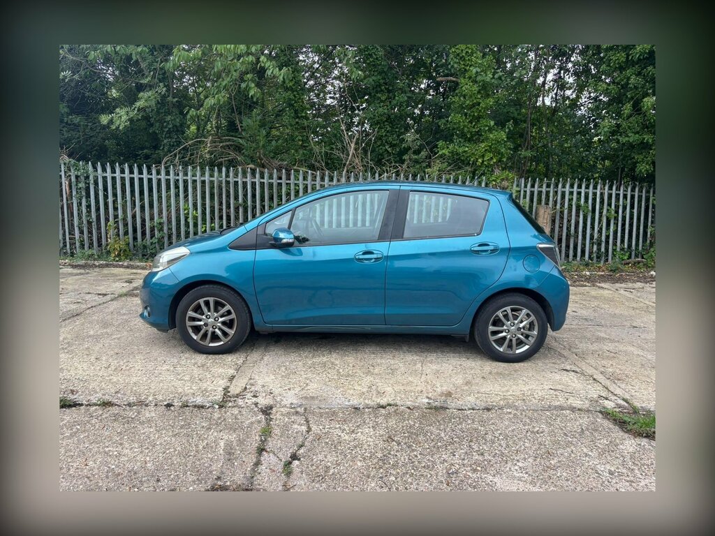 Toyota Yaris 1.33 Dual Vvt-i Icon Plus Euro 5 Blue #4