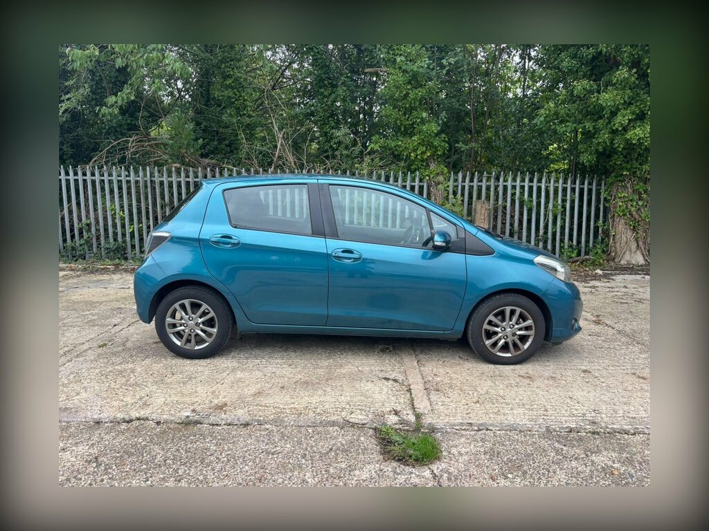 Toyota Yaris 1.33 Dual Vvt-i Icon Plus Euro 5 Blue #3
