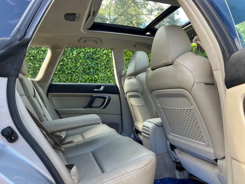 Subaru Legacy Blue #28