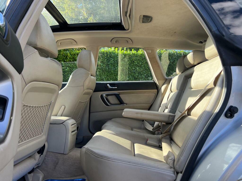 Subaru Legacy Blue #10