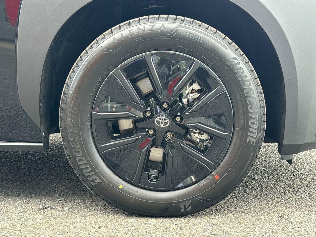 Toyota bZ4X 165Kw Design 75Kwh Black #5