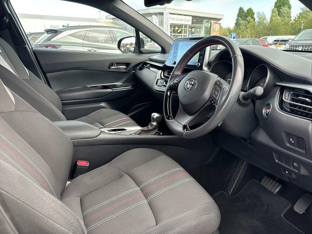 Toyota C-Hr 2.0 Hybrid Gr Sport Cvt Red #6