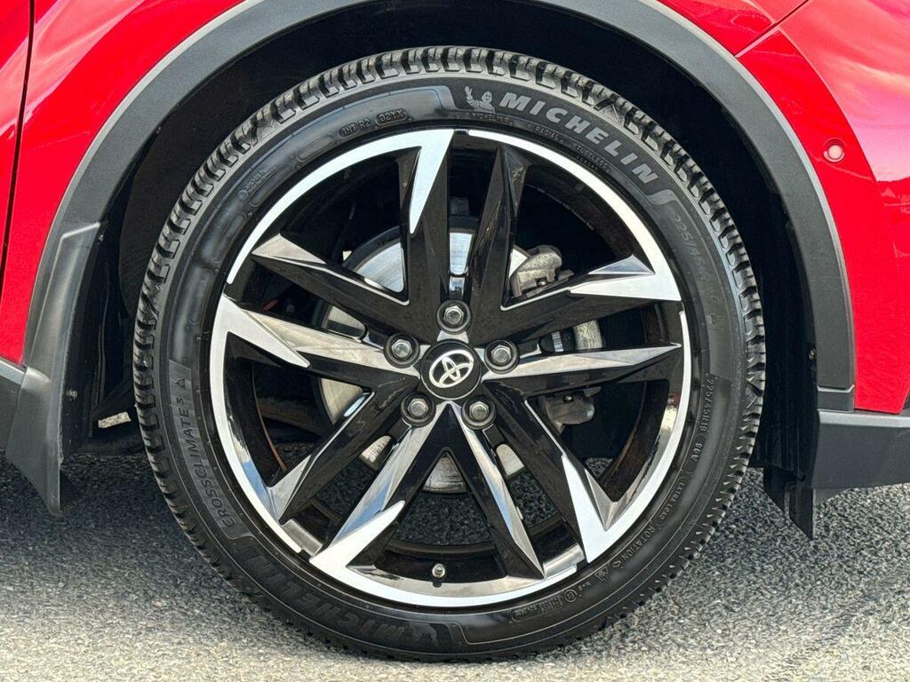 Toyota C-Hr 2.0 Hybrid Gr Sport Cvt Red #5