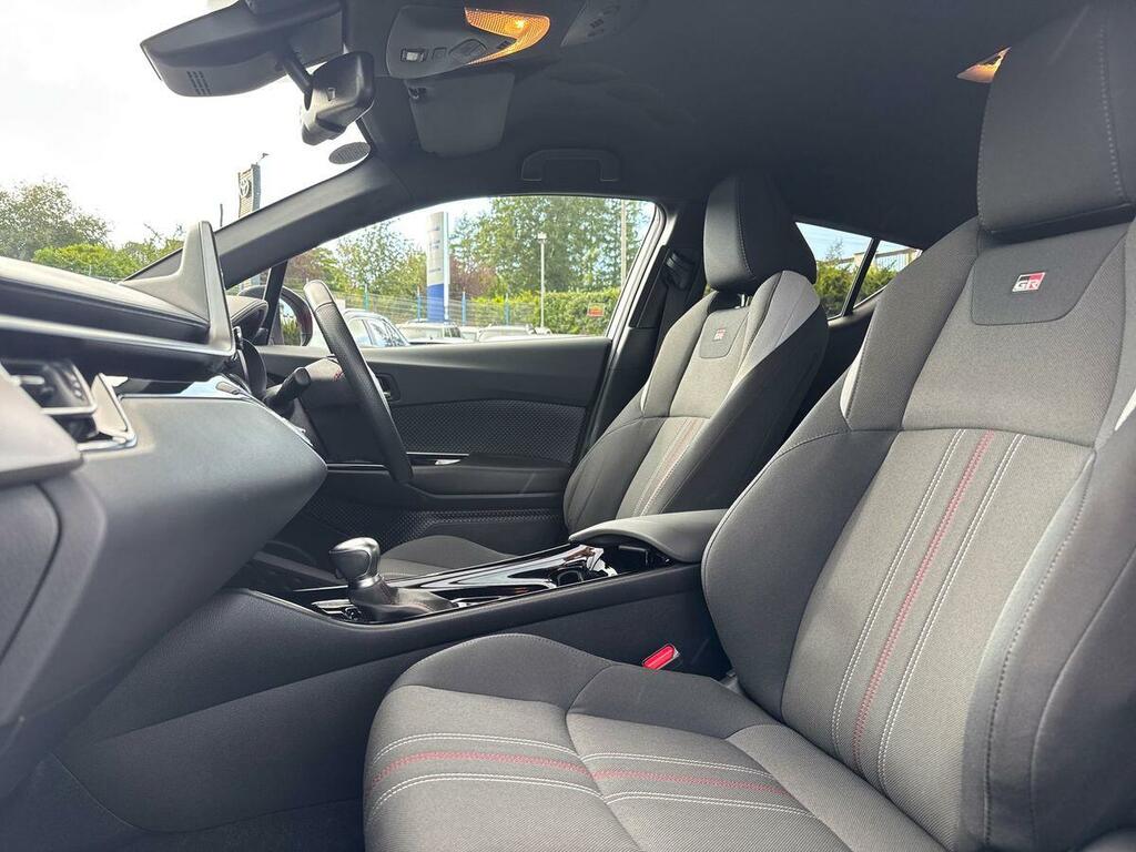 Toyota C-Hr 2.0 Hybrid Gr Sport Cvt Red #2
