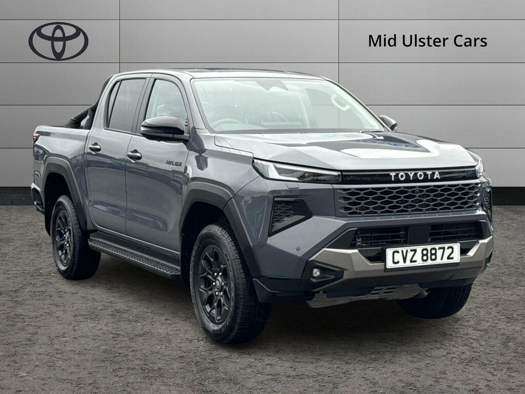 Toyota HILUX Invincible X Dcab Pick Up 2.8 D 48V