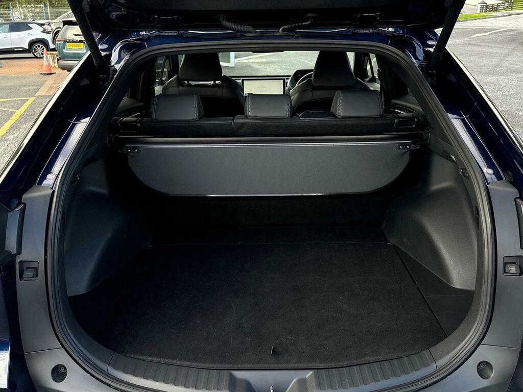 Toyota bZ4X 71.4 Kwh Motion White #12