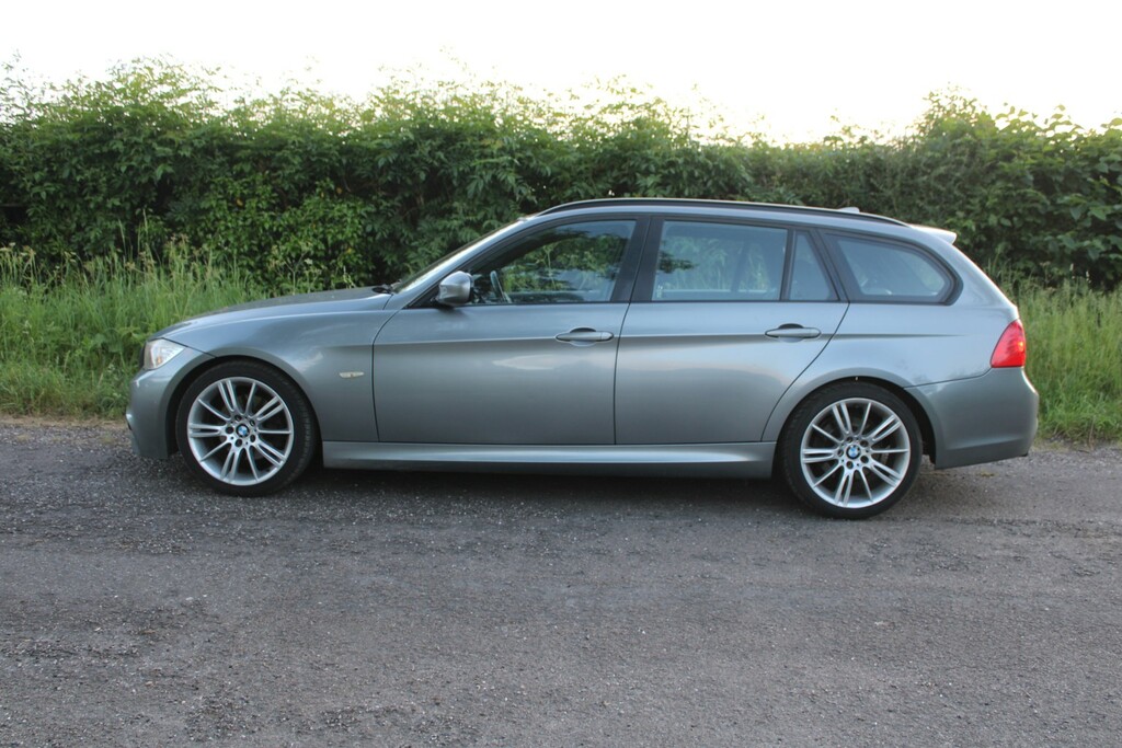 BMW 3 Series 2.0 318D M Sport Touring Grey #2