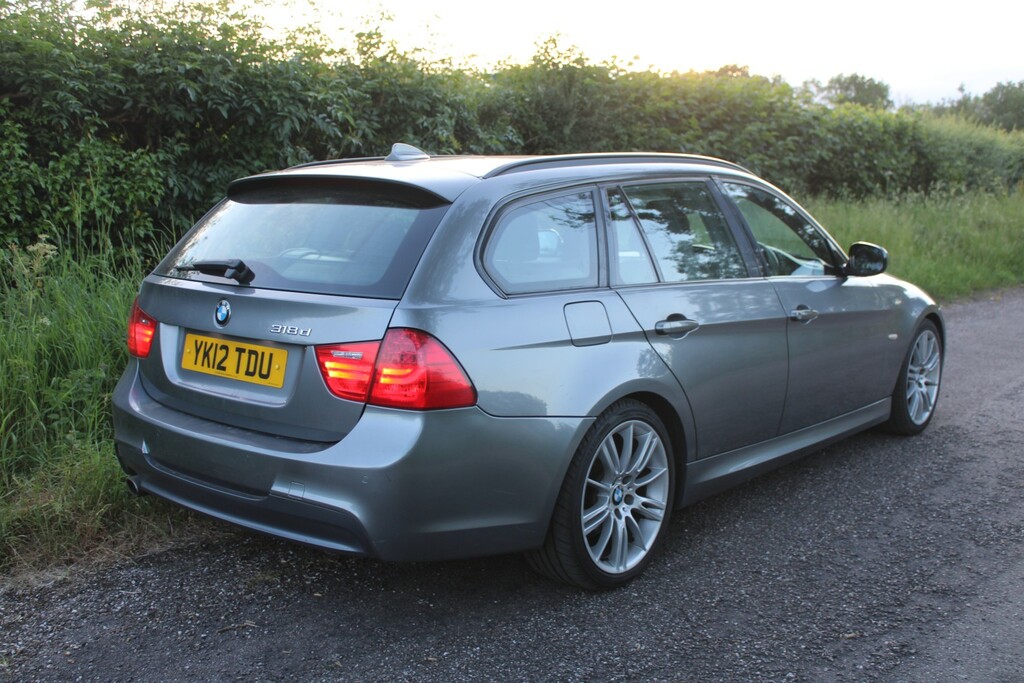 BMW 3 Series 2012 12 2.0 Red #21
