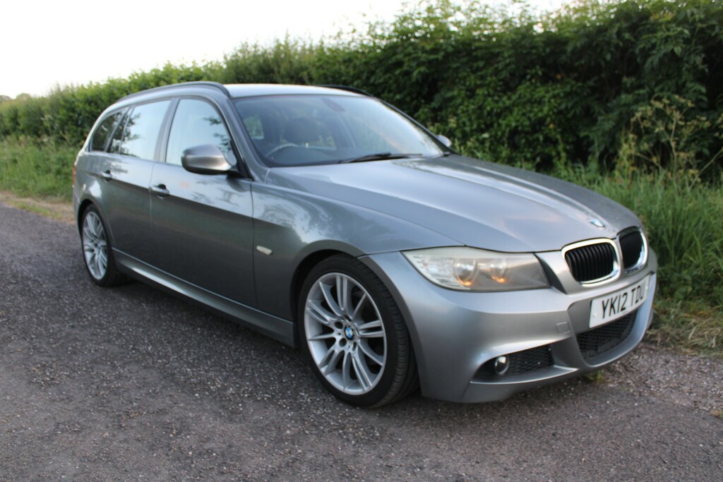 BMW 3 Series 2.0 318D M Sport Touring Grey