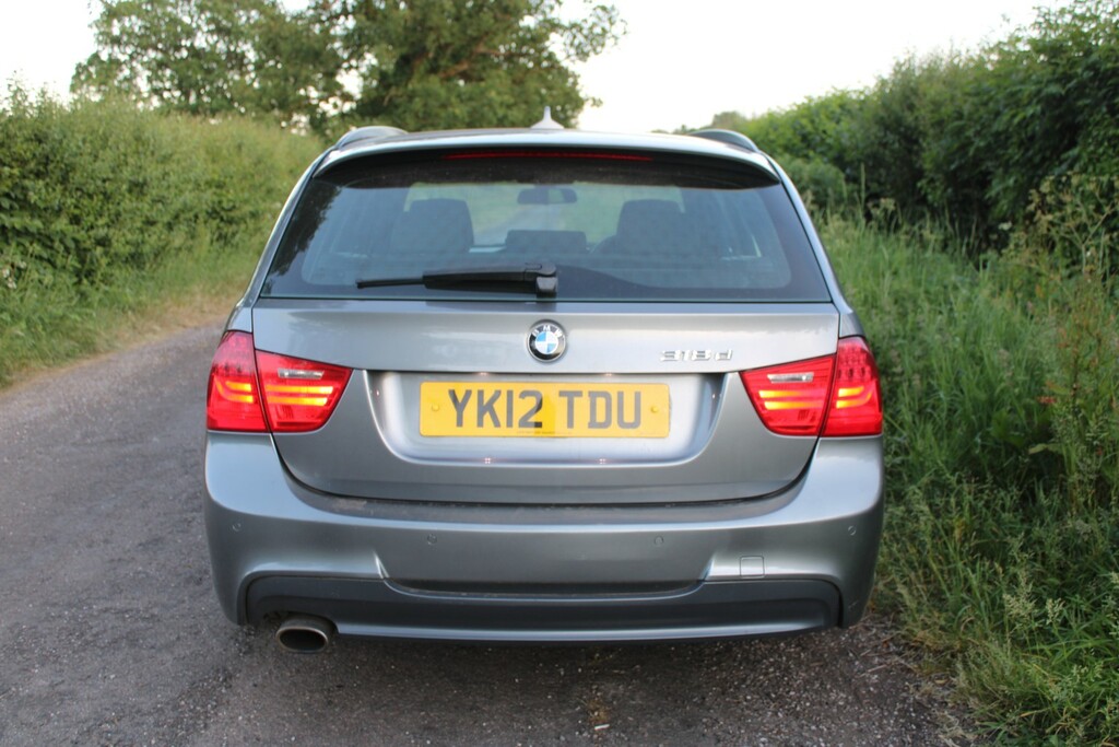 BMW 3 Series 2012 12 2.0 Red #20