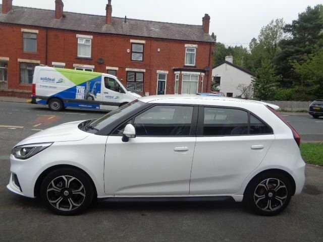 MG MG3 1.5 Vti-tech Exclusive Nav Hatchback Ma White #4