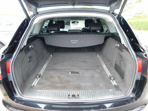Jaguar XF Black #23