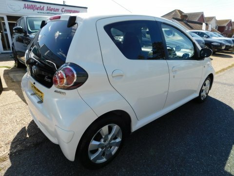 Toyota Aygo Vvt-i Fire Ac White #4