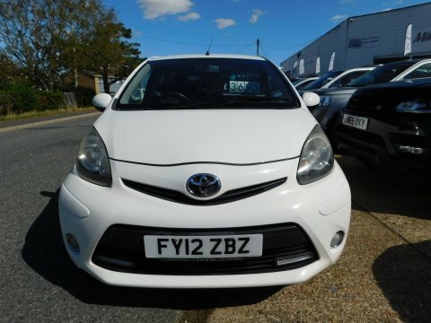 Toyota Aygo Vvt-i Fire Ac White #3