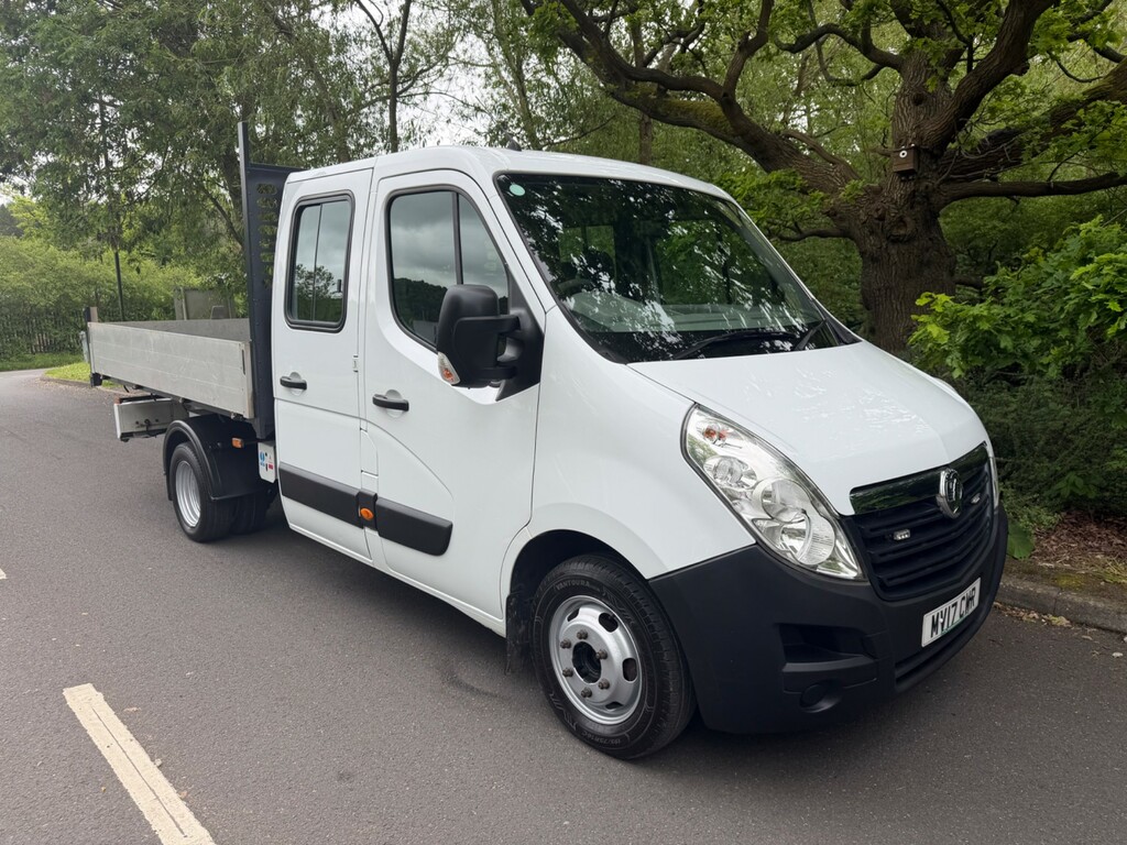 Vauxhall Movano R3500 Double Cab Tipper Twin Wheel 7000Kg Train We White
