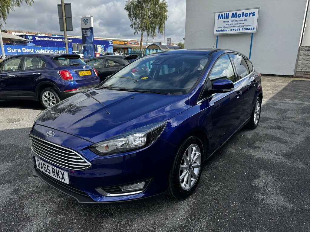 Ford Focus 1.0 T Ecoboost Titanium 2015 Blue