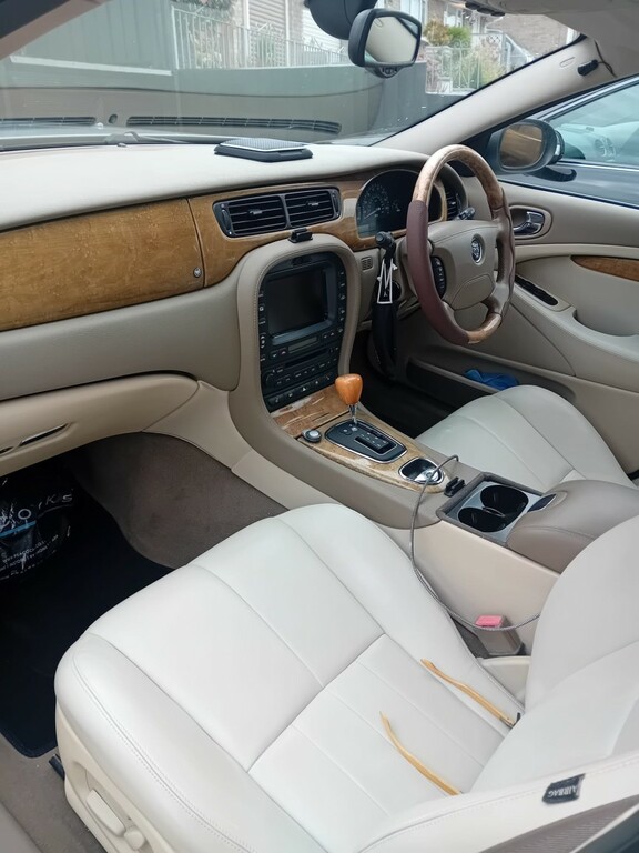 Jaguar S-Type 2.5 V6 Se Saloon Black #13